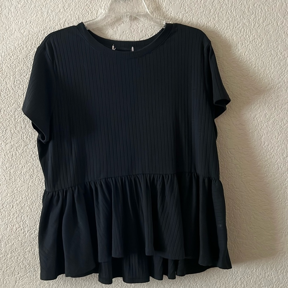 Short sleeve blouse